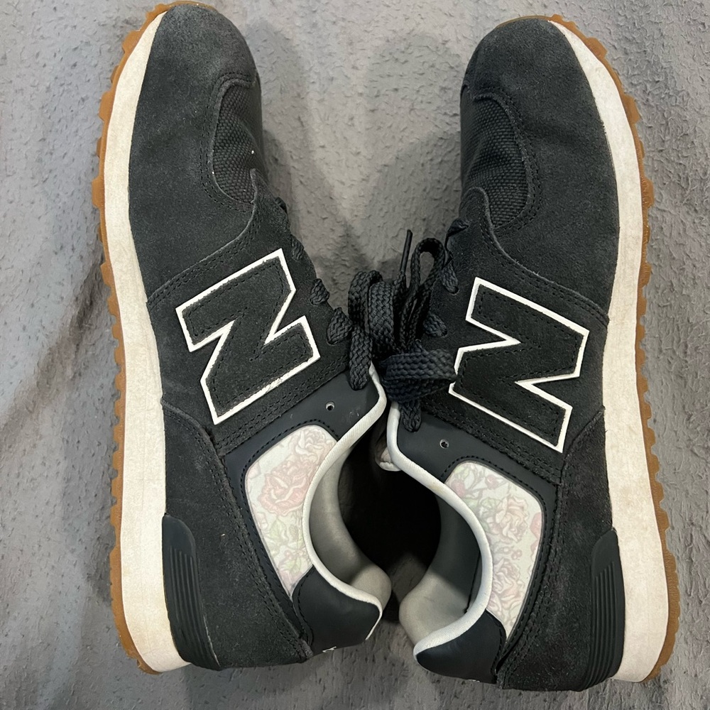 Womens new balance - Picture 3 of 4